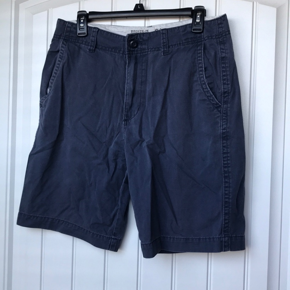 Navy blue men’s shorts!